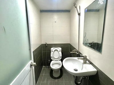 Housing in Ho Chi Minh City, Vietnam  Housing in Ho Chi Minh City, Vietnam