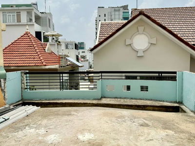 Housing in Ho Chi Minh City, Vietnam  Housing in Ho Chi Minh City, Vietnam