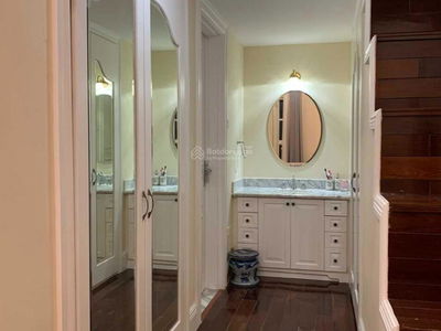 The Manor, Vietnam The Manor, Vietnam