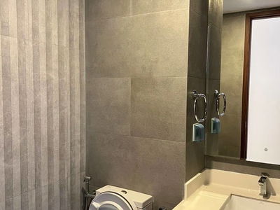 Midtown, Vietnam  Midtown, Vietnam