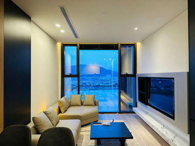 Sam Tower, Vietnam Sam Tower, Vietnam