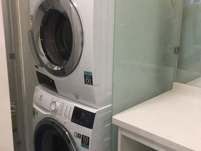 Hiyori Building, Vietnam  Hiyori Building, Vietnam