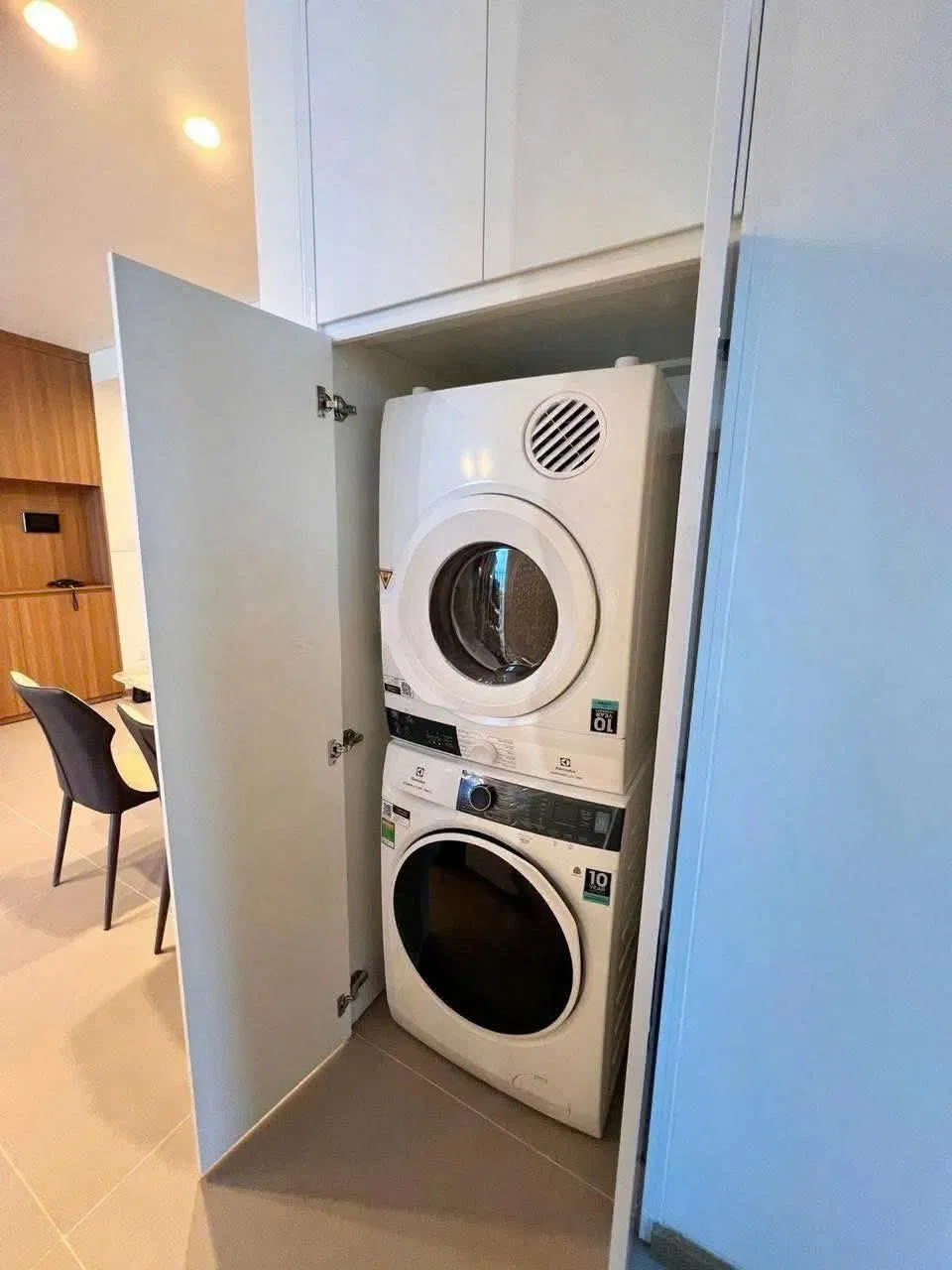 Sam Tower, Vietnam Sam Tower, Vietnam