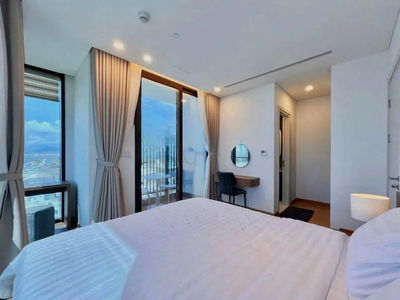 Sam Tower, Vietnam  Sam Tower, Vietnam