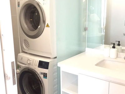 Hiyori Building, Vietnam Hiyori Building, Vietnam