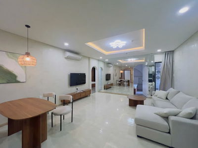 Monarchy building, Vietnam Monarchy building, Vietnam