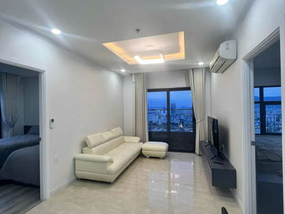 Monarchy apartment building, Vietnam Monarchy apartment building, Vietnam