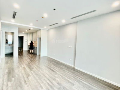 The Nine, Vietnam The Nine, Vietnam