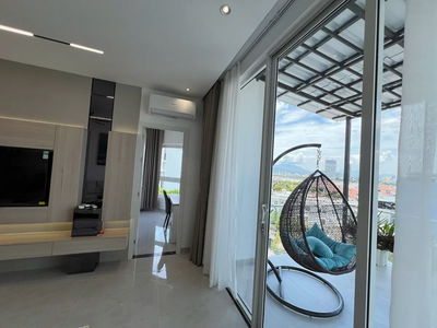 New Monarchy Building, Vietnam New Monarchy Building, Vietnam