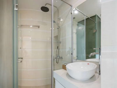 Muong Thanh Building, Vietnam  Muong Thanh Building, Vietnam