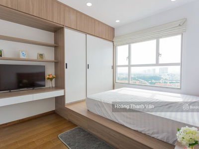 Sunrise City, Vietnam Sunrise City, Vietnam