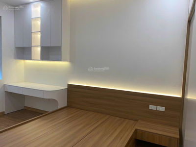 Trung Hoa Nhan Chinh, Vietnam Trung Hoa Nhan Chinh, Vietnam