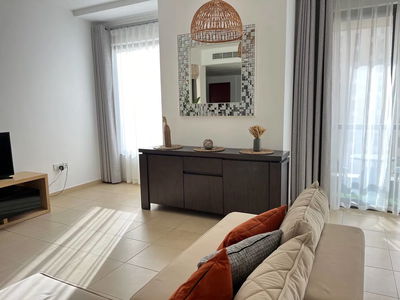 Housing in Dubai, United Arab Emirates  Housing in Dubai, United Arab Emirates