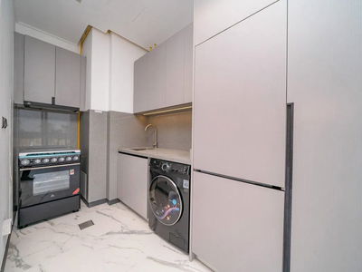 Mag Eye, United Arab Emirates  Mag Eye, United Arab Emirates