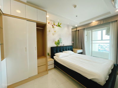 Terra Royal, Vietnam Terra Royal, Vietnam