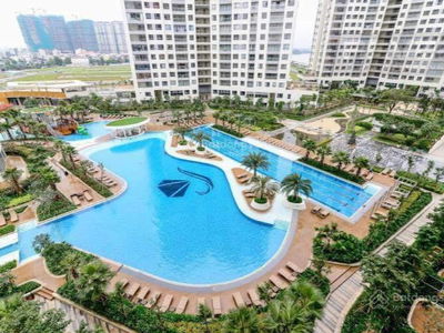 Diamond Island, Vietnam Diamond Island, Vietnam