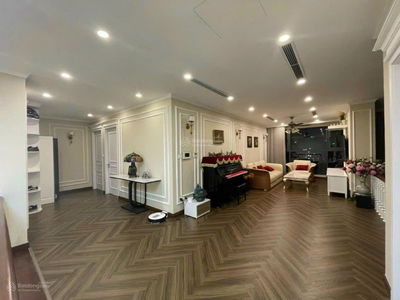 Vu Pham Ham Street, Vietnam Vu Pham Ham Street, Vietnam