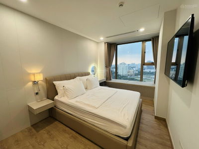 The Peak, Vietnam The Peak, Vietnam