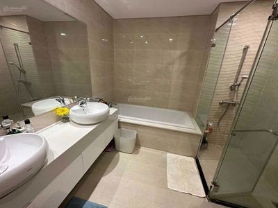 Iris Garden Project, Vietnam Iris Garden Project, Vietnam