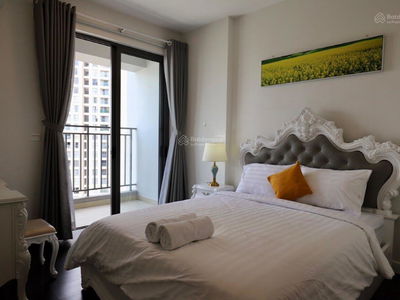 River Gate, Vietnam River Gate, Vietnam