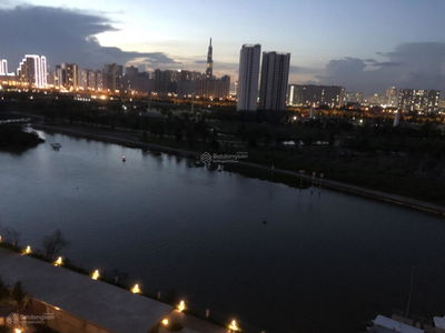 Diamond Island, Vietnam Diamond Island, Vietnam