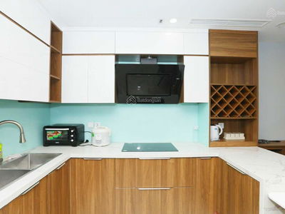 D'. Le Roi Soleil, Vietnam D'. Le Roi Soleil, Vietnam