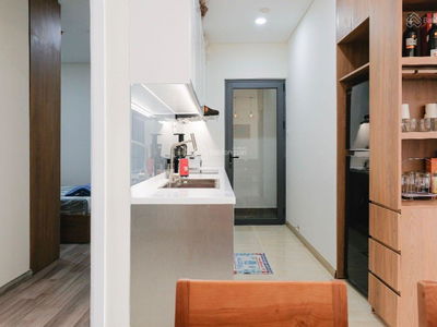 The Monarchy, Vietnam  The Monarchy, Vietnam