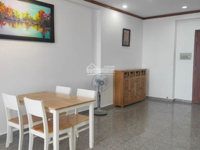 Hoang Anh Thanh Binh, Vietnam Hoang Anh Thanh Binh, Vietnam