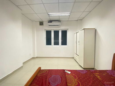 Bach Dang Street, Vietnam Bach Dang Street, Vietnam