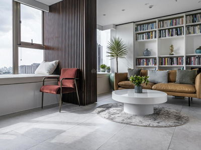 The Peak, Vietnam  The Peak, Vietnam