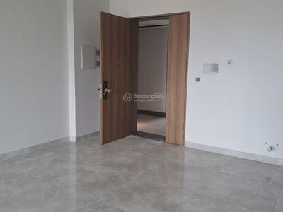 The Peak, Vietnam  The Peak, Vietnam