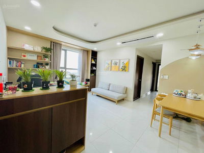 Green River District 8, Vietnam Green River District 8, Vietnam