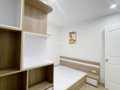 Doi Can Street, Vietnam Doi Can Street, Vietnam