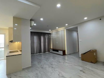 Sunrise City, Vietnam  Sunrise City, Vietnam