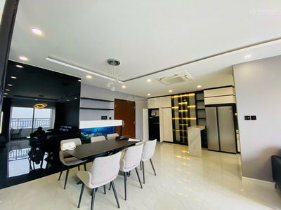 Sunrise City, Vietnam  Sunrise City, Vietnam