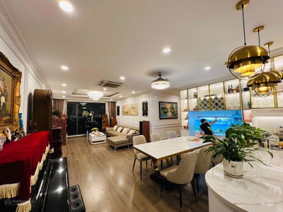 Golden Field My Dinh Project, Vietnam Golden Field My Dinh Project, Vietnam