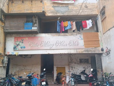 Group 27, Vietnam Group 27, Vietnam