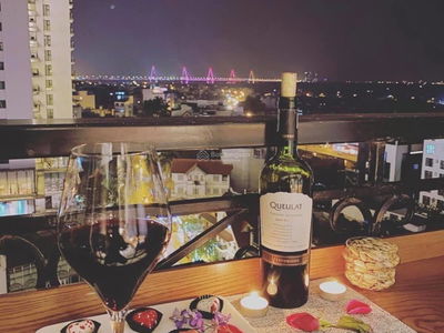 D'. Le Roi Soleil, Vietnam D'. Le Roi Soleil, Vietnam