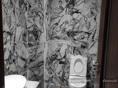 Nguyen Co Thach Street, Vietnam Nguyen Co Thach Street, Vietnam