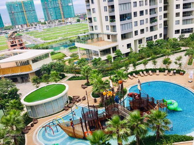 Diamond Island, Vietnam Diamond Island, Vietnam