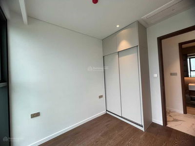 The Crest Residence, Vietnam The Crest Residence, Vietnam