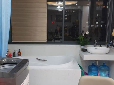 Tran Quy Kien Street, Vietnam Tran Quy Kien Street, Vietnam