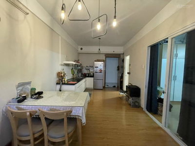 Flora Cherry, Vietnam Flora Cherry, Vietnam