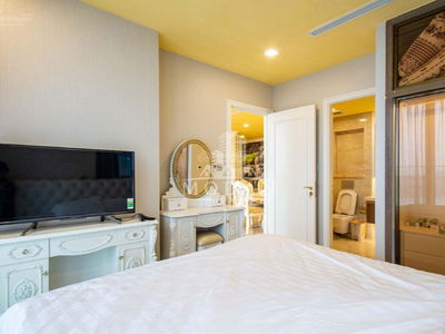 Vinhomes Golden River Ba Son, Vietnam Vinhomes Golden River Ba Son, Vietnam