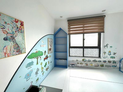 Hong Ha Tower, Vietnam Hong Ha Tower, Vietnam