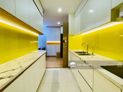 Diamond Riverside, Vietnam Diamond Riverside, Vietnam