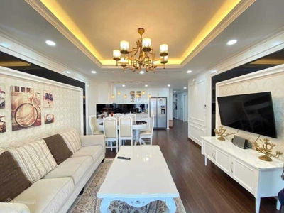 D'. Le Roi Soleil, Vietnam D'. Le Roi Soleil, Vietnam