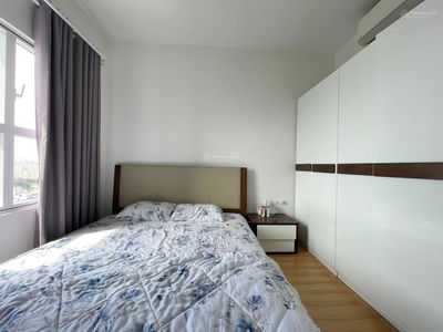 Sunrise City, Vietnam  Sunrise City, Vietnam