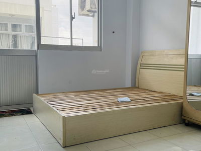 Le Thi Rieng Street, Vietnam Le Thi Rieng Street, Vietnam