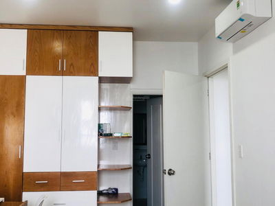 Topaz Elite, Vietnam Topaz Elite, Vietnam